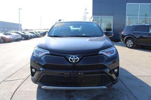 2016 Toyota RAV4 SE