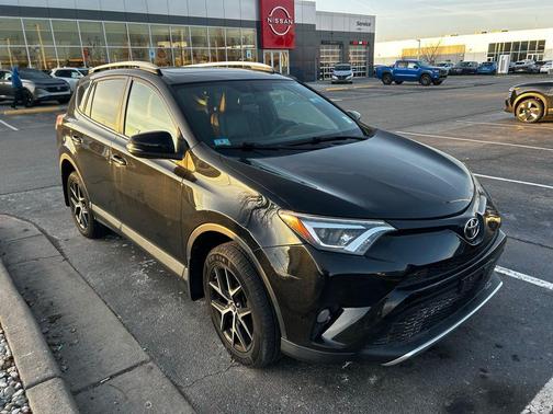 2016 Toyota RAV4 SE