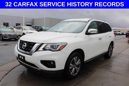 2018 Nissan Pathfinder SV