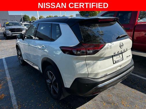 2023 Nissan Rogue SL