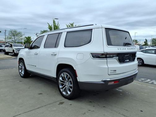 Bright White Clearcoat 2022 Jeep Grand Wagoneer Series II
