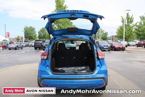 2025 Nissan Kicks S