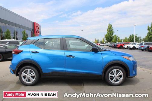 2025 Nissan Kicks S
