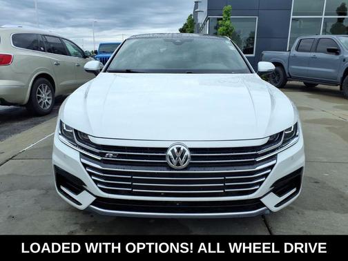 Pure White 2019 Volkswagen Arteon 2.0T SEL Premium R-Line 4MOTION
