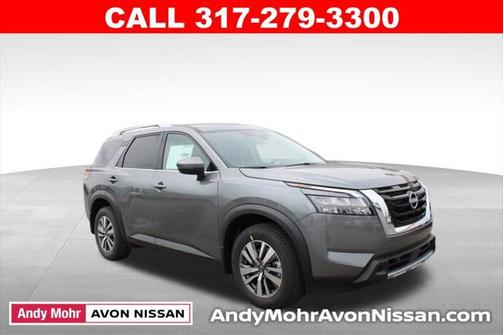 2025 Nissan Pathfinder SL