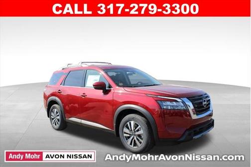2025 Nissan Pathfinder SL