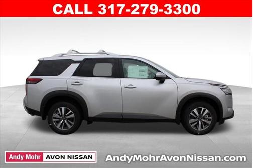 2025 Nissan Pathfinder SL
