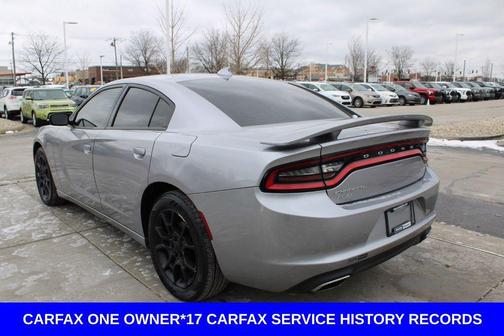 2016 Dodge Charger SXT