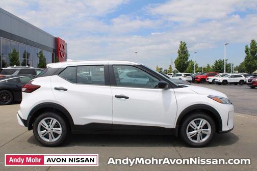 2025 Nissan Kicks S