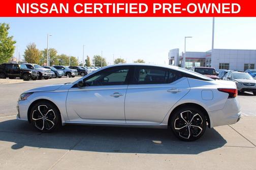 2023 Nissan Altima 2.5 SR