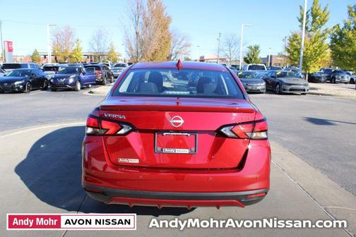 2025 Nissan Versa 1.6 S