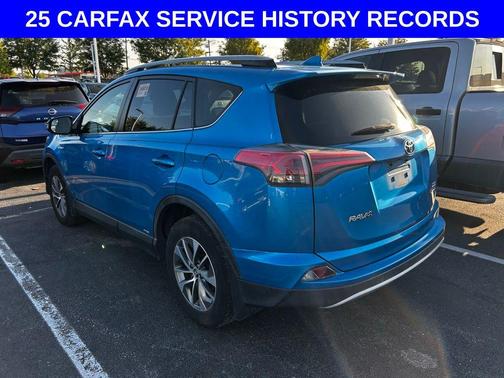 2017 Toyota RAV4 Hybrid XLE