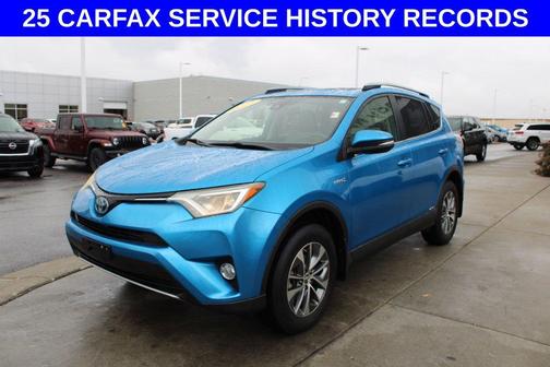 2017 Toyota RAV4 Hybrid XLE