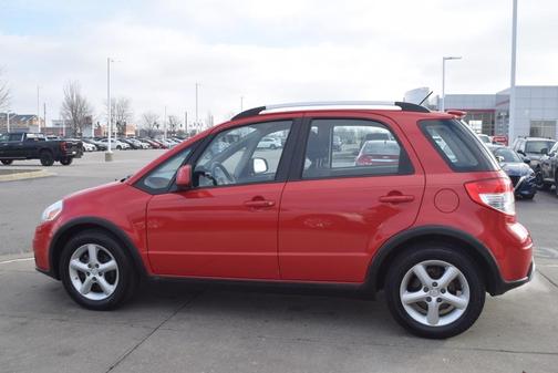 Photo 4 of 39 of 2009 Suzuki SX4 Touring