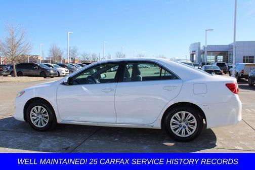 2014 Toyota Camry LE