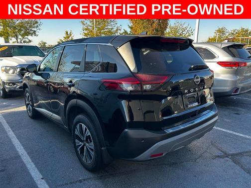 2022 Nissan Rogue SV