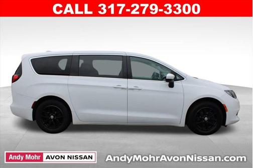 2017 Chrysler Pacifica LX
