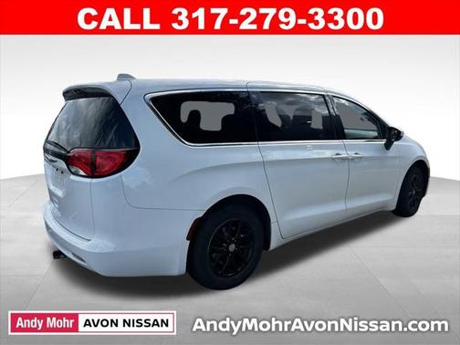 2017 Chrysler Pacifica LX