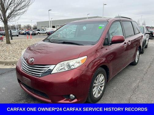 2015 Toyota Sienna XLE