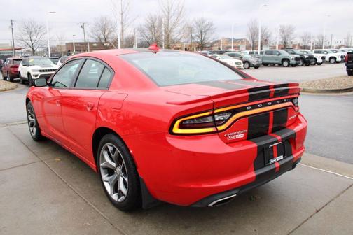 2015 Dodge Charger SXT