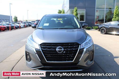 2025 Nissan Kicks S