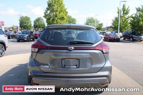 2025 Nissan Kicks S