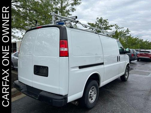 Summit White 2022 Chevrolet Express 2500 Work Van