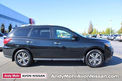 2018 Nissan Pathfinder SL