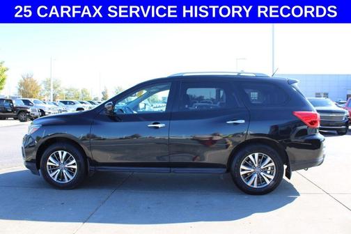 2018 Nissan Pathfinder SL