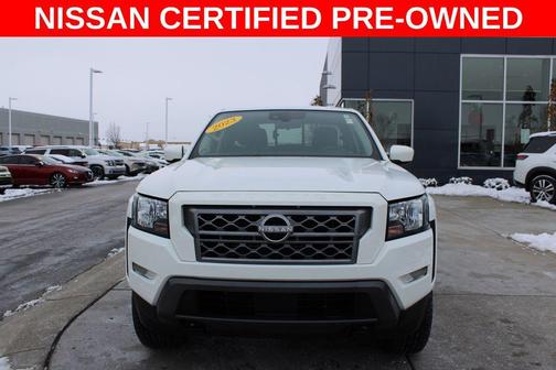 2023 Nissan Frontier SV