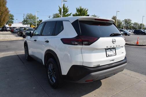 2022 Nissan Rogue S
