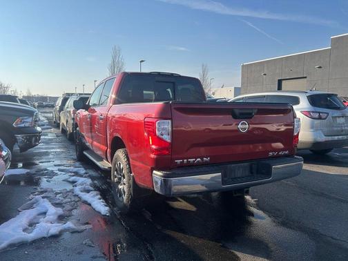 2017 Nissan Titan SV