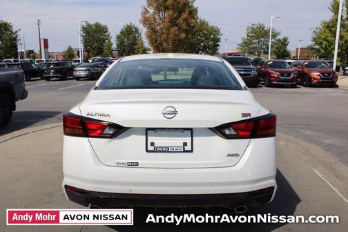 2025 Nissan Altima 2.5 SR
