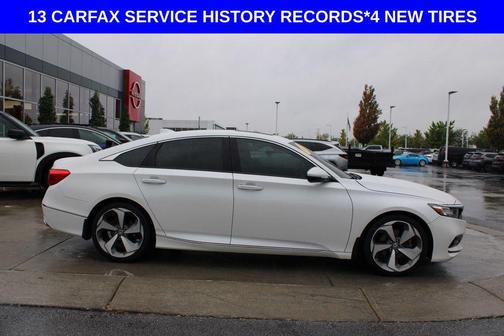 2019 Honda Accord Touring 2.0T