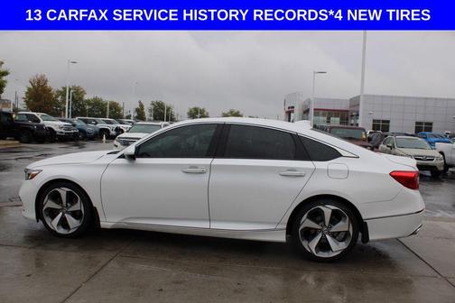 2019 Honda Accord Touring 2.0T
