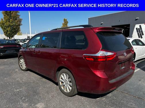 2017 Toyota Sienna LE