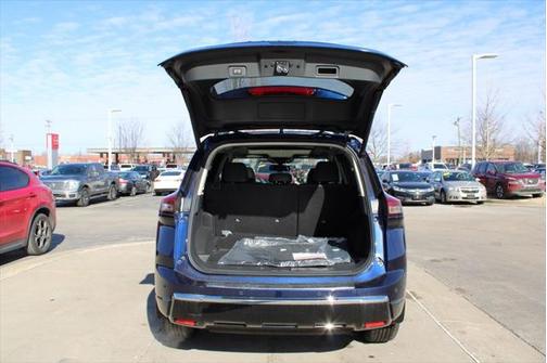 2025 Nissan Rogue Platinum