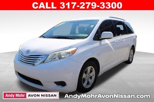 2017 Toyota Sienna LE