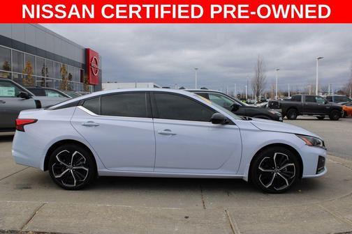 2024 Nissan Altima 2.5 SR