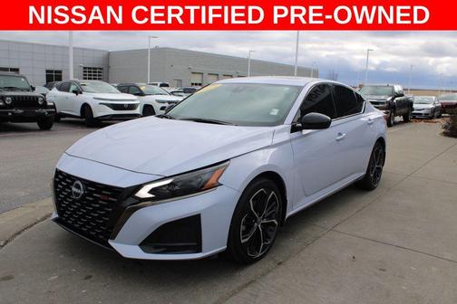 2024 Nissan Altima 2.5 SR