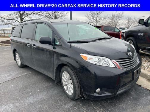 2014 Toyota Sienna XLE