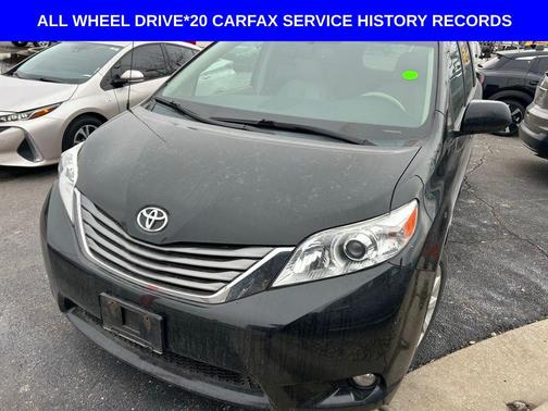2014 Toyota Sienna XLE