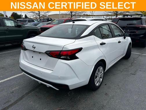 2020 Nissan Versa 1.6 S