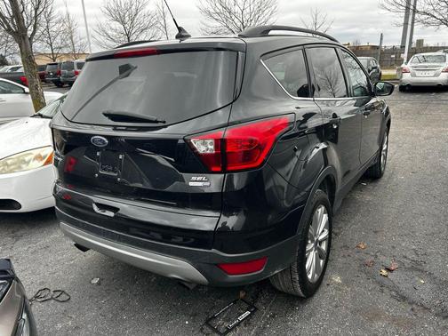 2019 Ford Escape SEL