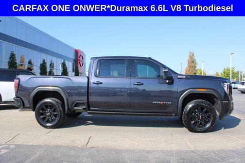 2024 GMC Sierra 2500 AT4