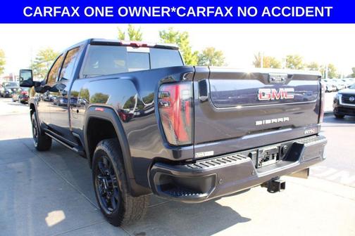 2024 GMC Sierra 2500 AT4