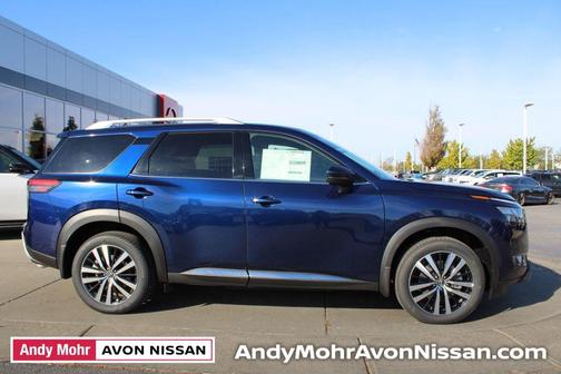 2025 Nissan Pathfinder Platinum