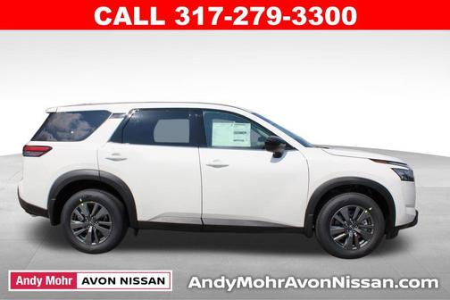 2025 Nissan Pathfinder S