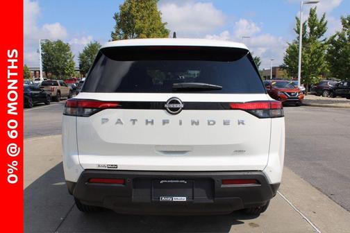 2025 Nissan Pathfinder S