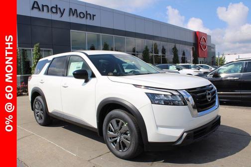 2025 Nissan Pathfinder S